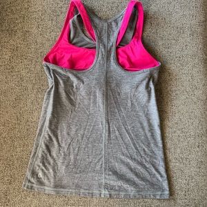 Lululemon tank top with bra